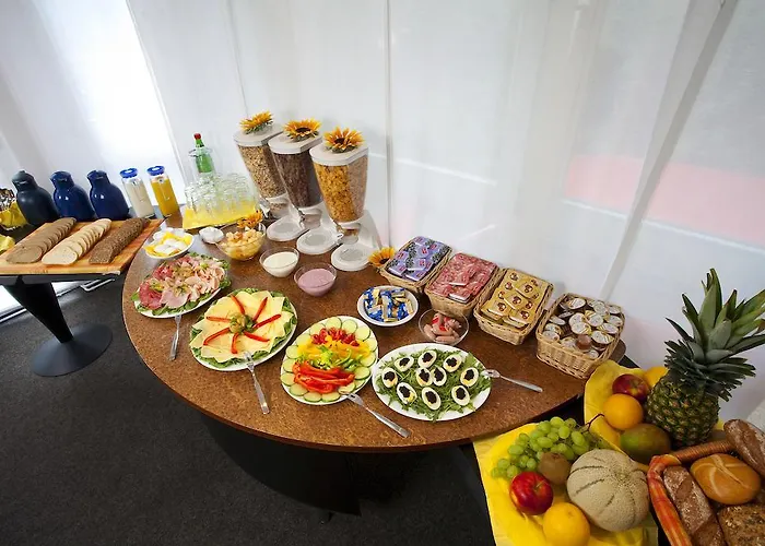 Prinzregent By Centro Basic Hotel 3*