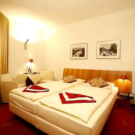 Hotel Prinzregent By Centro Basic 3*